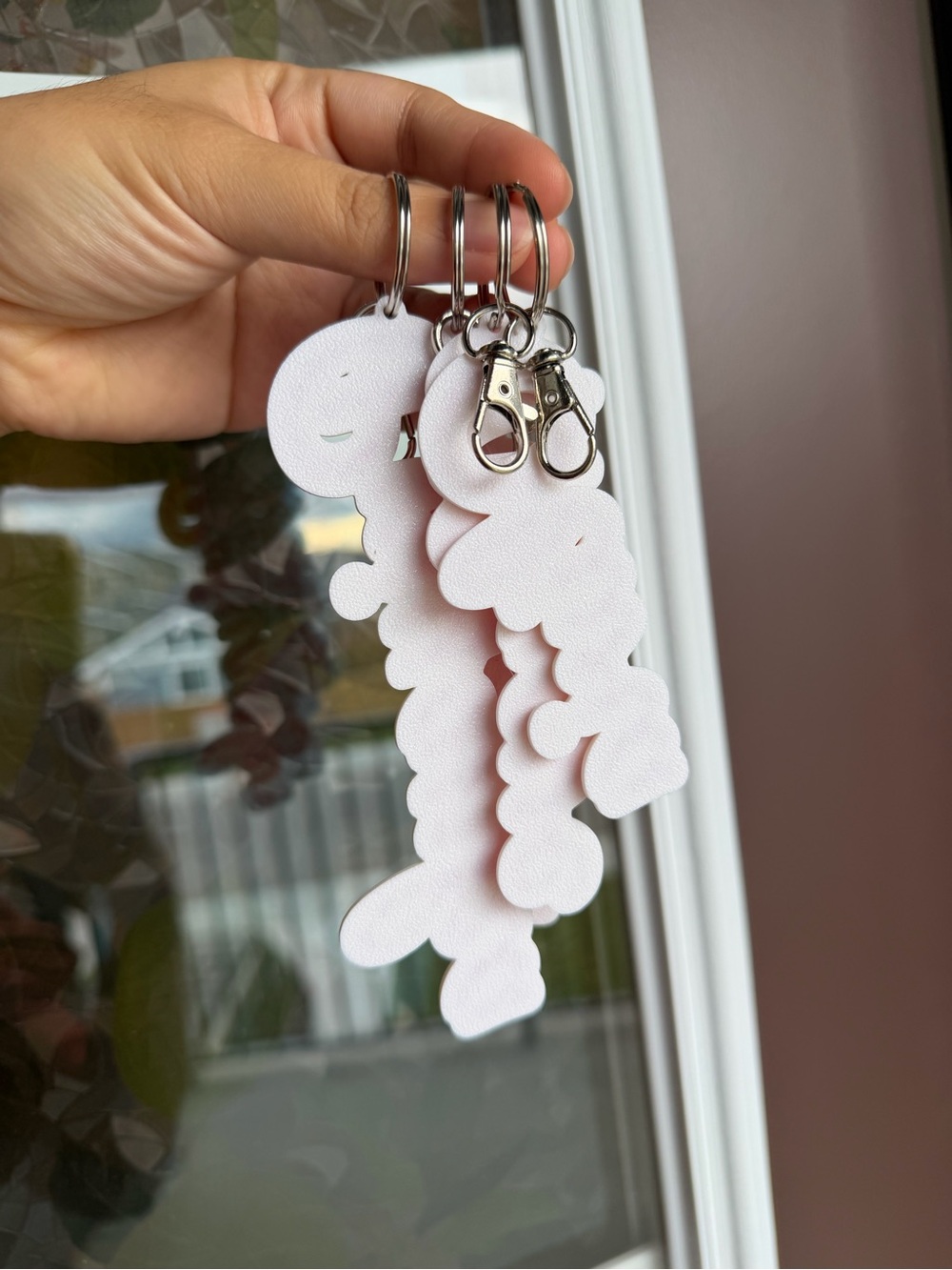 Customized Name Keychain - Picture 3 of 3